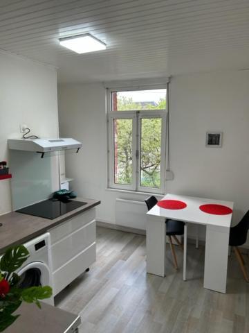 Richelieu 2 Chez Adrien Apartman Saint-Quentin  Kültér fotó